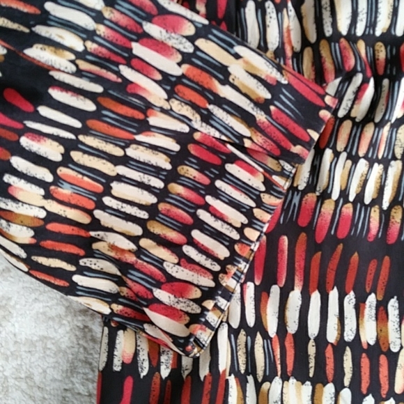 Ivy Chic NY Double Loop Layer Neckline Cropped Lined Blazer LARGE Black Red - Picture 11 of 16